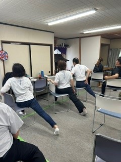 ストレッチ①.jpg